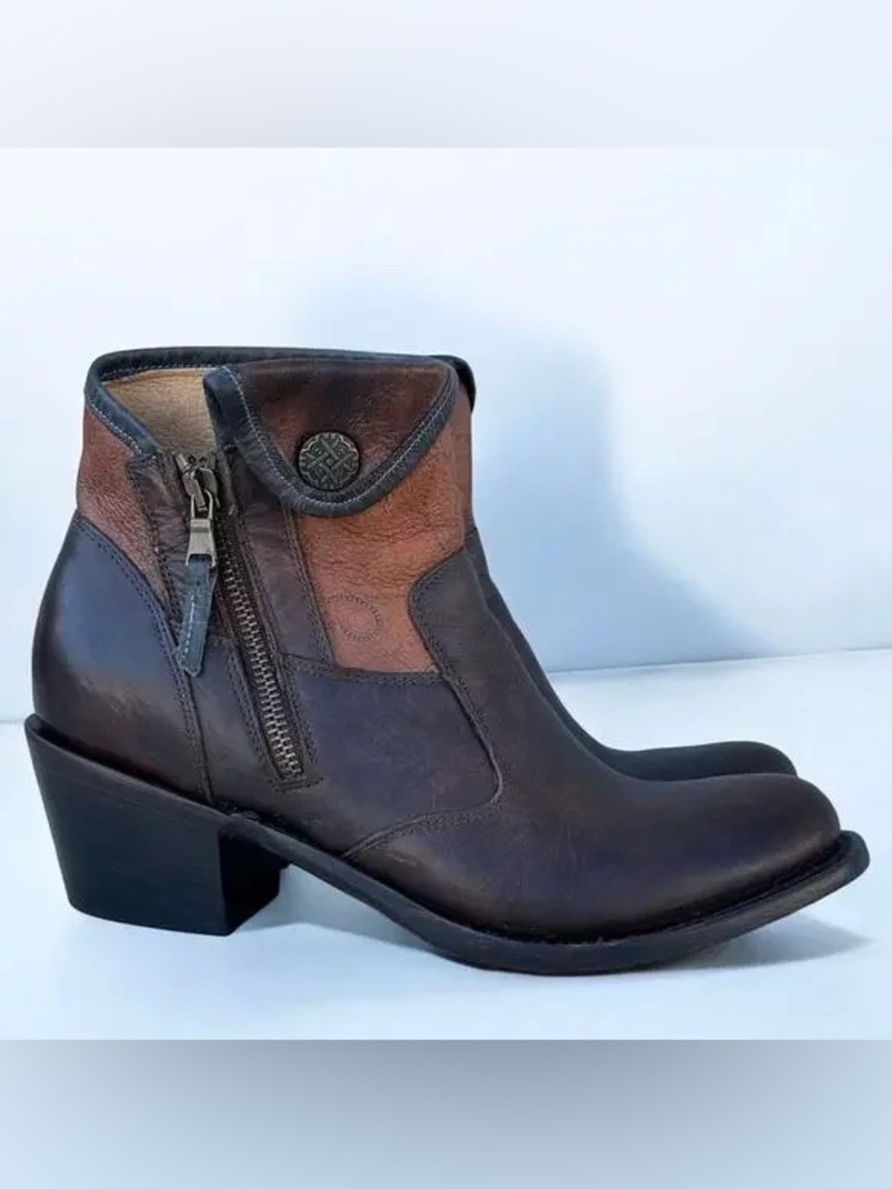 JB Dillon Women's Leather
Western Ankle Boots with a Paisely Design. Size 7.5